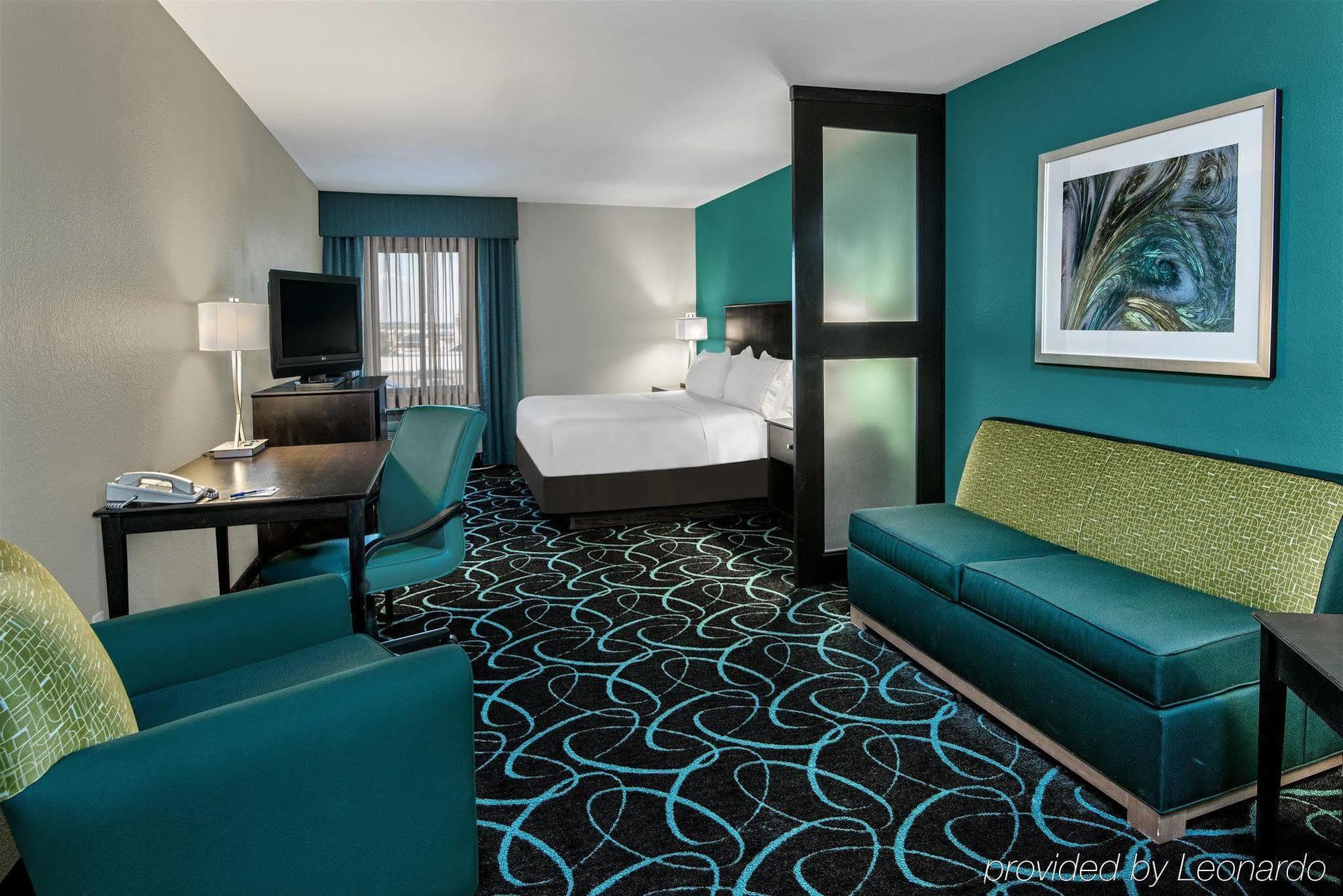 Holiday Inn Express Hotel And Suites Fort Worth/I-20 Екстер'єр фото