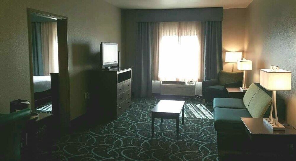 Holiday Inn Express Hotel And Suites Fort Worth/I-20 Екстер'єр фото